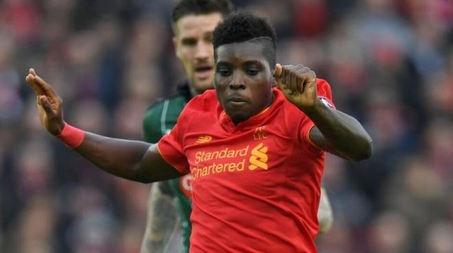 英雄联盟官网-包含转会期浙江队调整名单以备足总杯，内部沟通环节打磨，更衣室稳定，赛季目标并未改变的词条